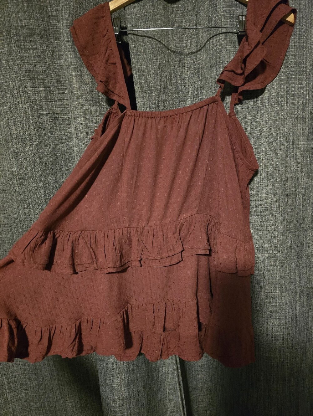 Torrid FESTI Boho Ruffle Swiss Dot Tiered Camisole Tank Top Burgundy Size 14/16 - Picture 4 of 6